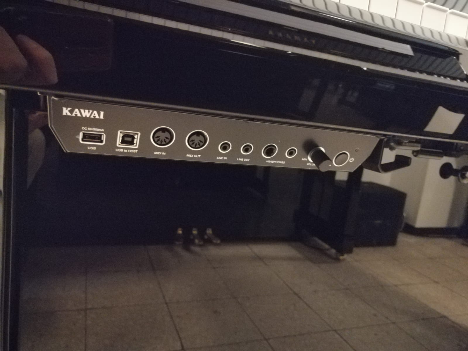 KAWAI K300 ATX4